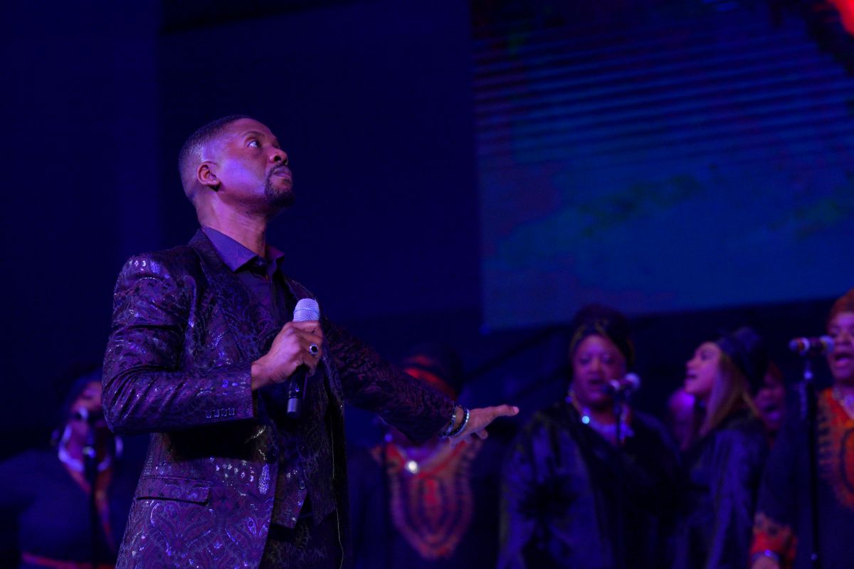 Donald Lawrence & The Tri-City Singers At The 11th Annual Spirit Of Praise
